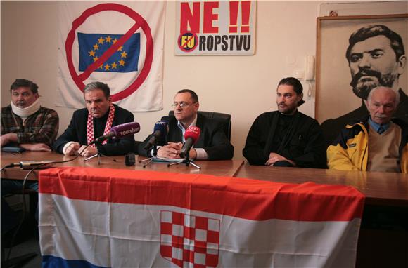 Tiskovna konferencija 'Pokreta za Hrvatsku-NE u EU'                                                                                                                                                                                             