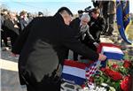 Josipović položio temeljni kamen za Memorijalni centar u Škabrnji                                                                                                                                                                               