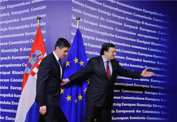 Barroso čestitao Milanoviću i pozvao na nastavak reformi                                                                                                                                                                                        