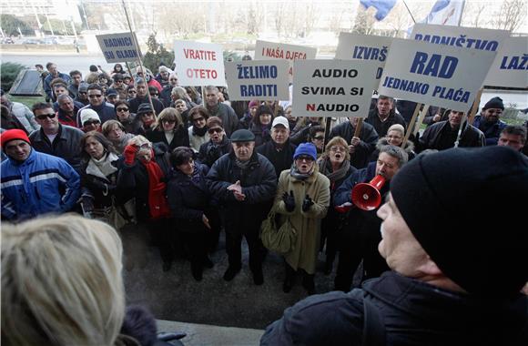 Prosvjed radnika Dalmacijavina u Zagrebu                                                                                                                                                                                                        