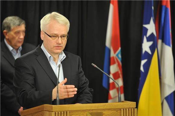 Josipović: sporazum sa Srbijom bio bi dobar                                                                                                                                                                                                     