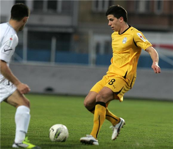 Zagreb - Lokomotiva 0-0                                                                                                                                                                                                                         