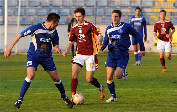 Zadar - Varaždin 0-0 (poluvrijeme)                                                                                                                                                                                                              