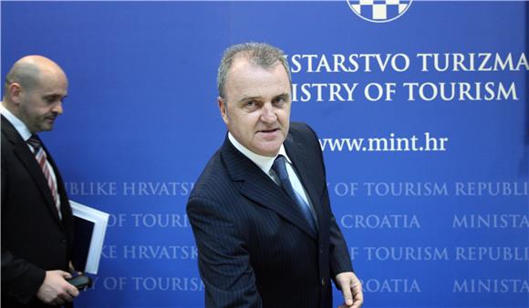 Predstavljeni novi programi Ministarstva turizma za povećanje konkurentnosti turističkog sektora u 2012.                                                                                                                                        