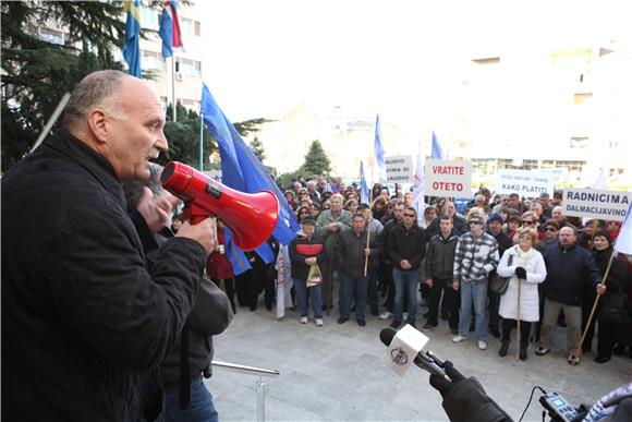 HUS za 11. travnja najavljuje prosvjedni skup na splitskim Prokurativama                                                                                                                                                                        