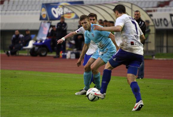 Hajduk - Karlovac 0-0 (poluvrijeme)                                                                                                                                                                                                             