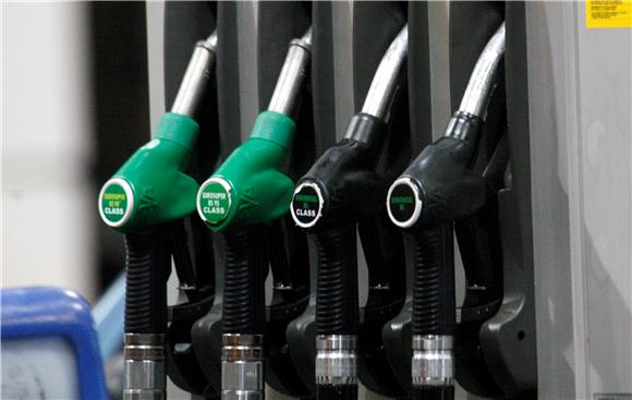 Ministarstvo: cijene benzina veće 3 ili 4 lipe, dizela manje od 11 do 13 lipa                                                                                                                                                                   