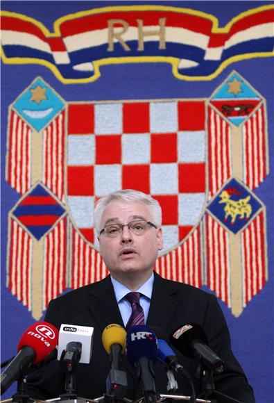 Josipović: Češekova izjava je očita laž                                                                                                                                                                                                         