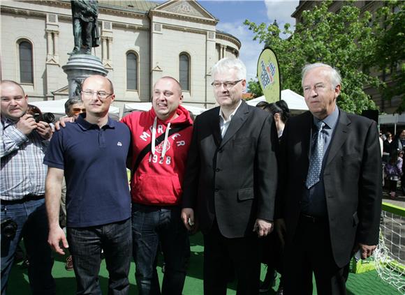 Josipović i Holy pozdravili otvaranje 'green city projecta'                                                                                                                                                                                     