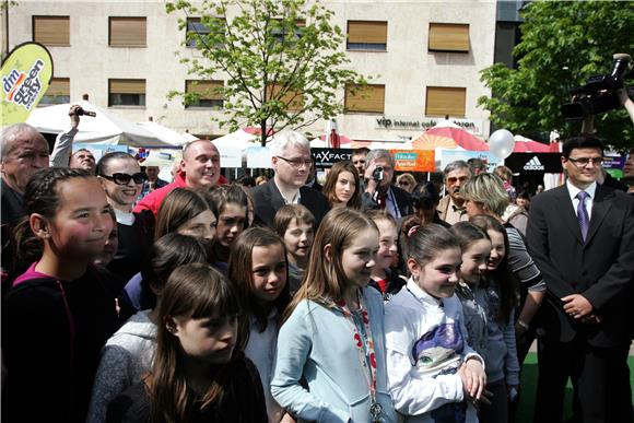 Josipović i Holy pozdravili otvaranje 'green city projecta'                                                                                                                                                                                     