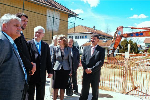 Predsjednik Josipović na Danu općine Žakanja                                                                                                                                                                                                    