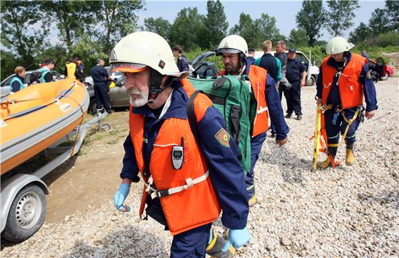 Međunarodna terenska vježba civilne zaštite 'IPA CRO FLOODS 2112'                                                                                                                                                                               