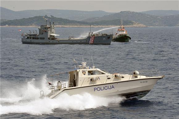 Pomorski poligon Žirje- održana pokazna vježba 'Jadran 2012'                                                                                                                                                                                    