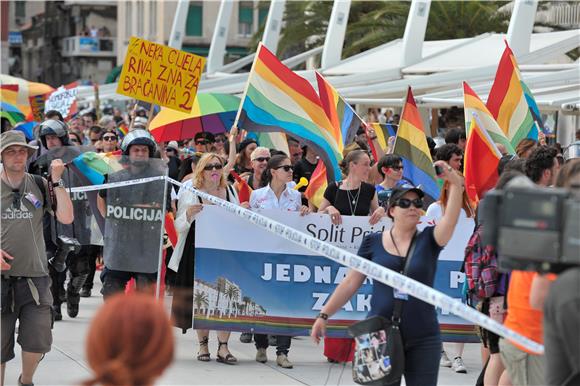 Povorka Split Pridea došla na praznu Rivu                                                                                                                                                                                                       