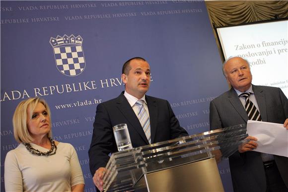 Tiskovna konferencija o Zakonu o financijskom poslovanju i predstečajnoj nagodbi                                                                                                                                                                