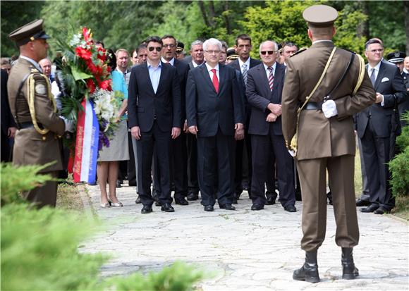 Hrvatski državni vrh slavi Dan antifašističke borbe                                                                                                                                                                                             