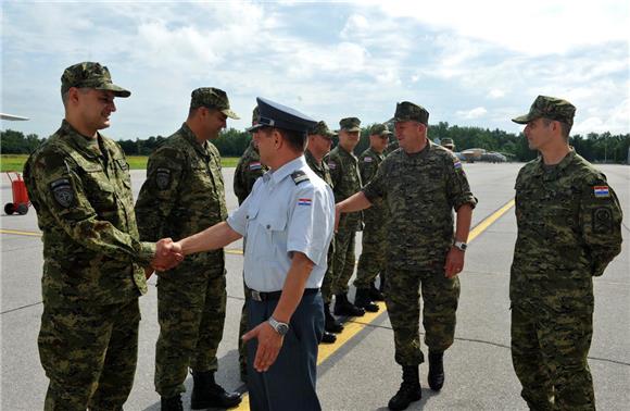 Deseti hrvatski kontigent u misiji KFOR na Kosovu                                                                                                                                                                                               