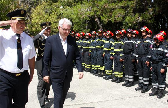 Predsjednik Josipović u Divuljama                                                                                                                                                                                                               