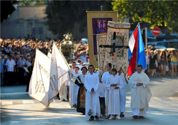 Proslava Velike Gospe u pojišanskom svetištu u Splitu                                                                                                                                                                                           