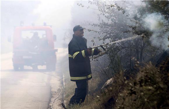 Obranjene kuće u skradinskom naselju Ićevo                                                                                                                                                                                                      