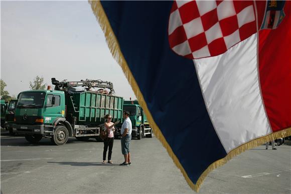 Jakuševčani i dalje blokiraju ulaz u odlagalište otpada                                                                                                                                                                                         