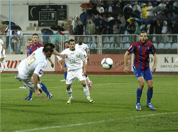 HNL: Rijeka - Hajduk 0:0 poluvrijeme                                                                                                                                                                                                            