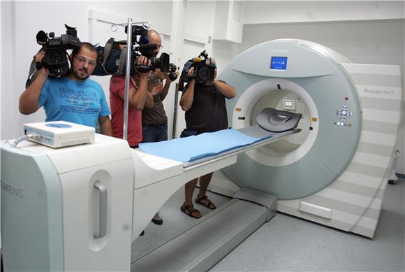 Ostojić u KBC Zagreb pustio u rad PET/CT uređaj                                                                                                                                                                                                 