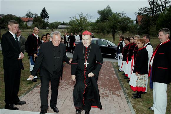 Posvečena župna crkva župe Muke Isusove u Vukomercu                                                                                                                                                                                             