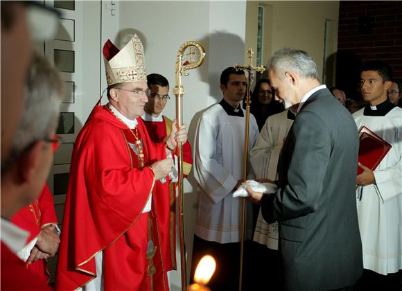 Posvečena župna crkva župe Muke Isusove u Vukomercu                                                                                                                                                                                             