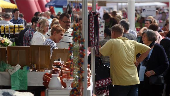 Završnica ovogodišnjeg ciklusa akcija ''Kupujmo hrvatsko'' i ''Vrijedne ruke''                                                                                                                                                                  