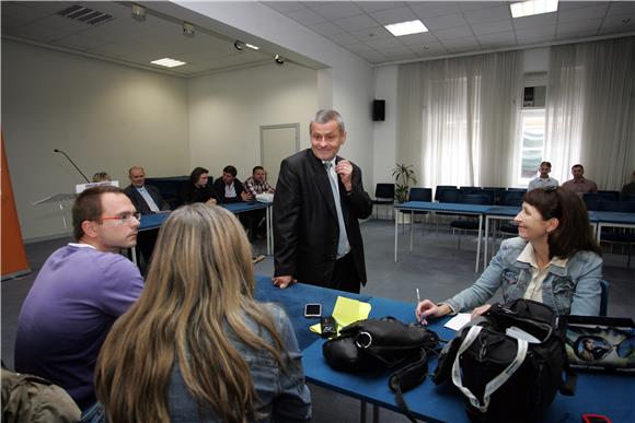 Konferencija za novinare Hrvatskih laburista                                                                                                                                                                                                    