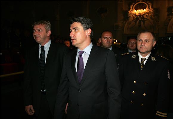 Premijer Milanović na svečanoj akademija u povodu obilježavanja Dana policije                                                                                                                                                                   