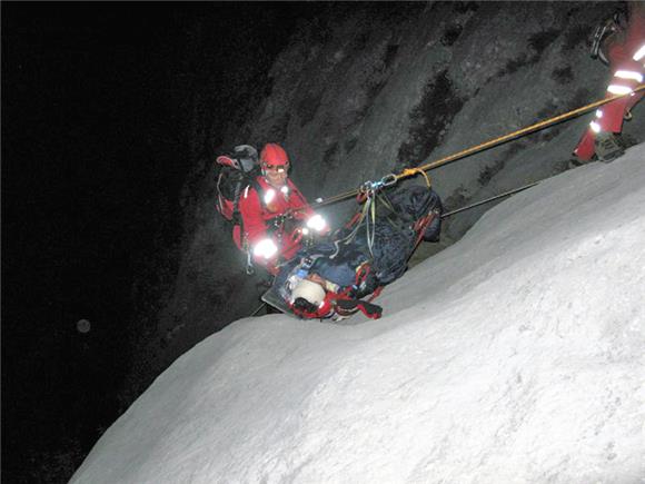 HGSS spasio ozlijeđenu alpinisticu, spustio tijelo poginulog alpinista                                                                                                                                                                          