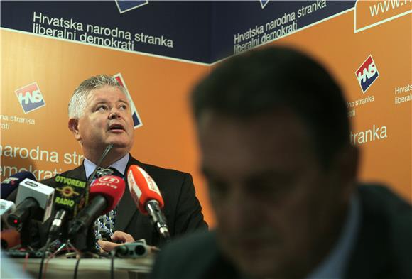 Radimir Čačić na konferenciji za medije u HNS-u                                                                                                                                                                                                 