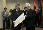 Predsjednik Republike Ivo Josipović nazočio zložbi inovacija ARCA 2012                                                                                                                                                                          