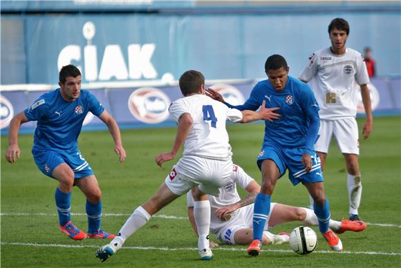 Nogomet: Dinamo - Zadar 30.10.2012.                                                                                                                                                                                                             