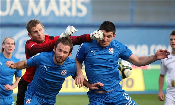 Nogomet: Dinamo - Zadar 30.10.2012.                                                                                                                                                                                                             