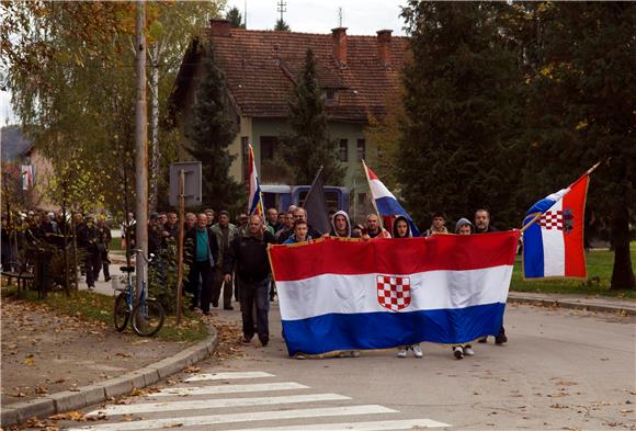 Prosvjedni skup protiv promjene imena Gvozd u Vrginmost                                                                                                                                                                                         