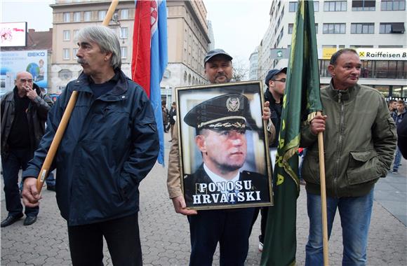 Javno gledanje izricanja presude generalima Anti Gotovini i Mladenu Markaču                                                                                                                                                                     