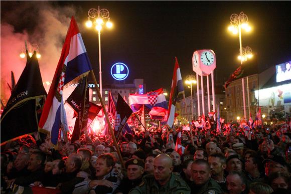 Generali Gotovina i Markač na Trgu bana Jelačića                                                                                                                                                                                                