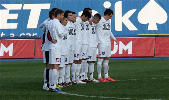 Dinamo - Zadar 2-0 (poluvrijeme)                                                                                                                                                                                                                