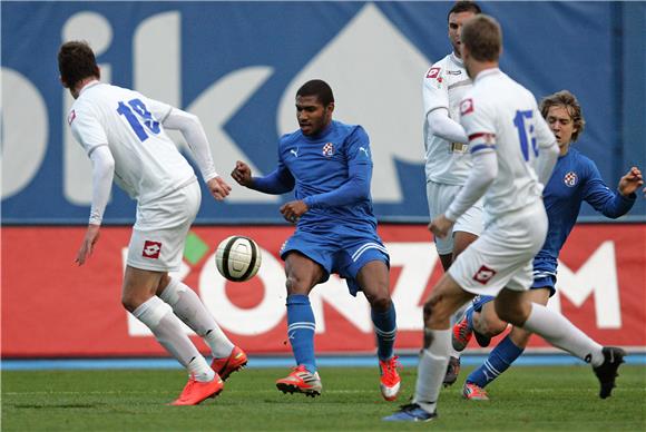 Dinamo - Zadar 2-0 (poluvrijeme)                                                                                                                                                                                                                