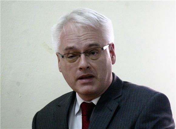 Predsjednik Josipović u Prvoj riječkoj hrvatskoj gimnaziji                                                                                                                                                                                      