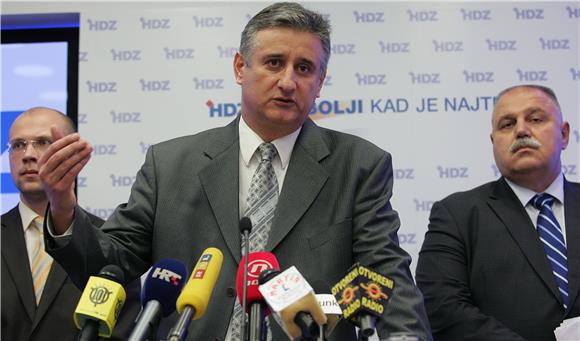 HDZ: proračun za 2013. će produbiti recesiju                                                                                                                                                                                                    