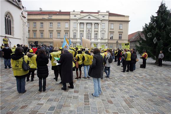 Prosvjed sindikata protiv novog proračuna                                                                                                                                                                                                       