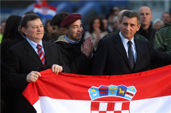 Generali Gotovina i Markač počasni članovi UHLD 1990.-1991.                                                                                                                                                                                     