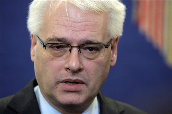 Predsjednik Josipović primio djelatnike MORH-a i generale u prigodi Božića i novogodišnjih blagdana                                                                                                                                             