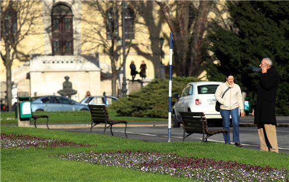 Toplo i sunčano vrijeme u Zagrebu                                                                                                                                                                                                               