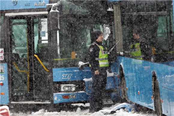 U sudar autobusa ozlijeđeno 20-ak putnika                                                                                                                                                                                                       