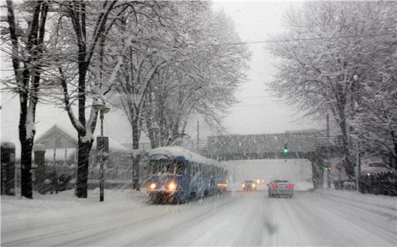 Otežan tramvajski i autobusni promet u Zagrebu                                                                                                                                                                                                  